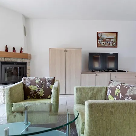 Residenz Ambassador شقة