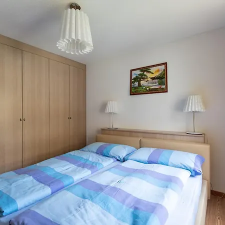 Residenz Ambassador アパート ロイカーバード