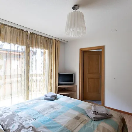 Residenz Ambassador アパート *